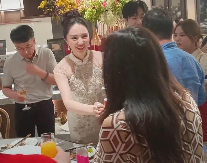董璇不想办婚礼！全程被张维伊和亲妈推着走，又被道德绑架妥协了（组图） - 15