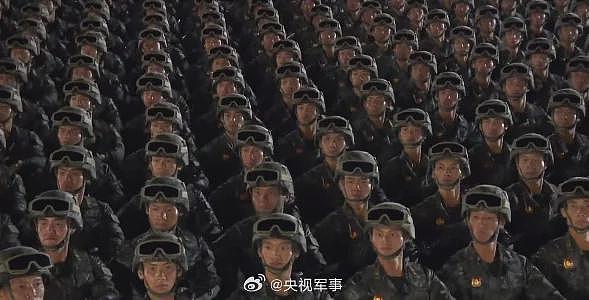 中国九三阅兵最后一次夜间演练画面公布(组图) - 5