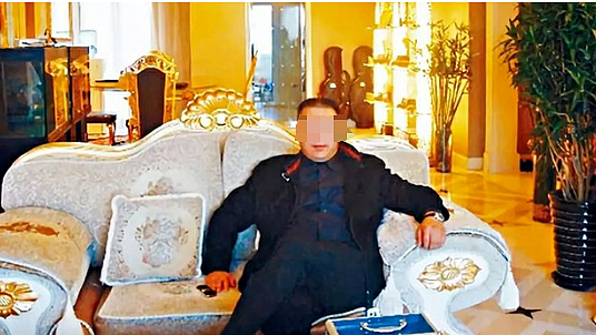 华人富豪想娶外甥女，遭表姐夫碎尸108块血溅豪宅！女友上百，死后5个孩子争家产...（组图） - 2
