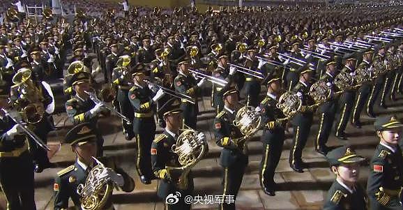 中国九三阅兵最后一次夜间演练画面公布(组图) - 2