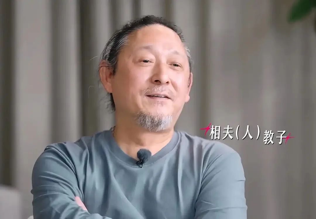 娱乐圈“爷孙恋”爆雷：相差50岁，钱也，色也（组图） - 32