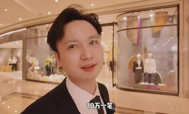 澳门赌场爆大瓜:明星导演是常客,某天王玩半年,都走秘密通道(组图) - 8
