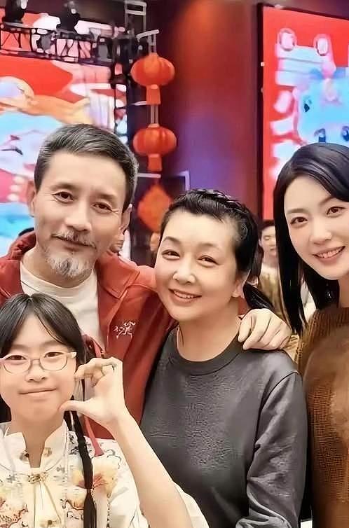 原来她是高曙光女儿，自己跟着妈妈江珊17年，却被异母弟弟继承千万家产（组图） - 18