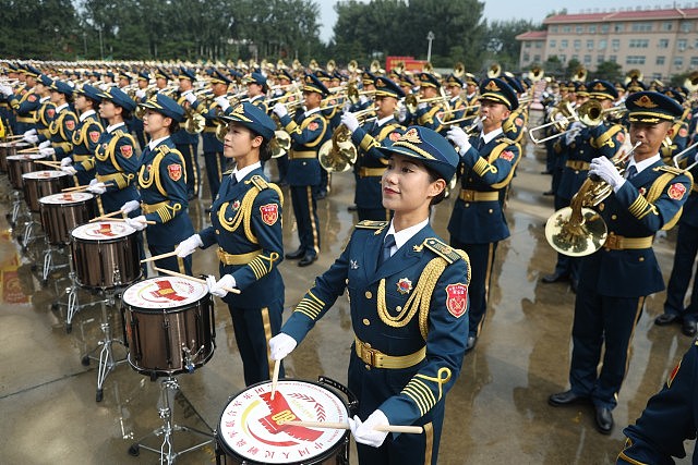 九三阅兵最大规模军乐团将亮相，展示新曲目新编排新配置（组图） - 5