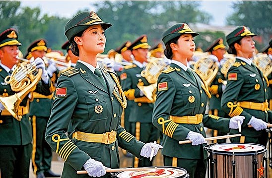 反日色彩太浓？日政府据报呼吁欧亚国家避免参加中国九三阅兵，网友吵翻（组图） - 2