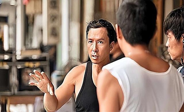 同样都是武打明星，看了62岁的李连杰再看甄子丹，才知道差距在哪（组图） - 17
