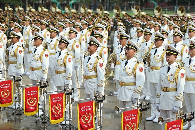 九三阅兵最大规模军乐团将亮相，展示新曲目新编排新配置（组图） - 6