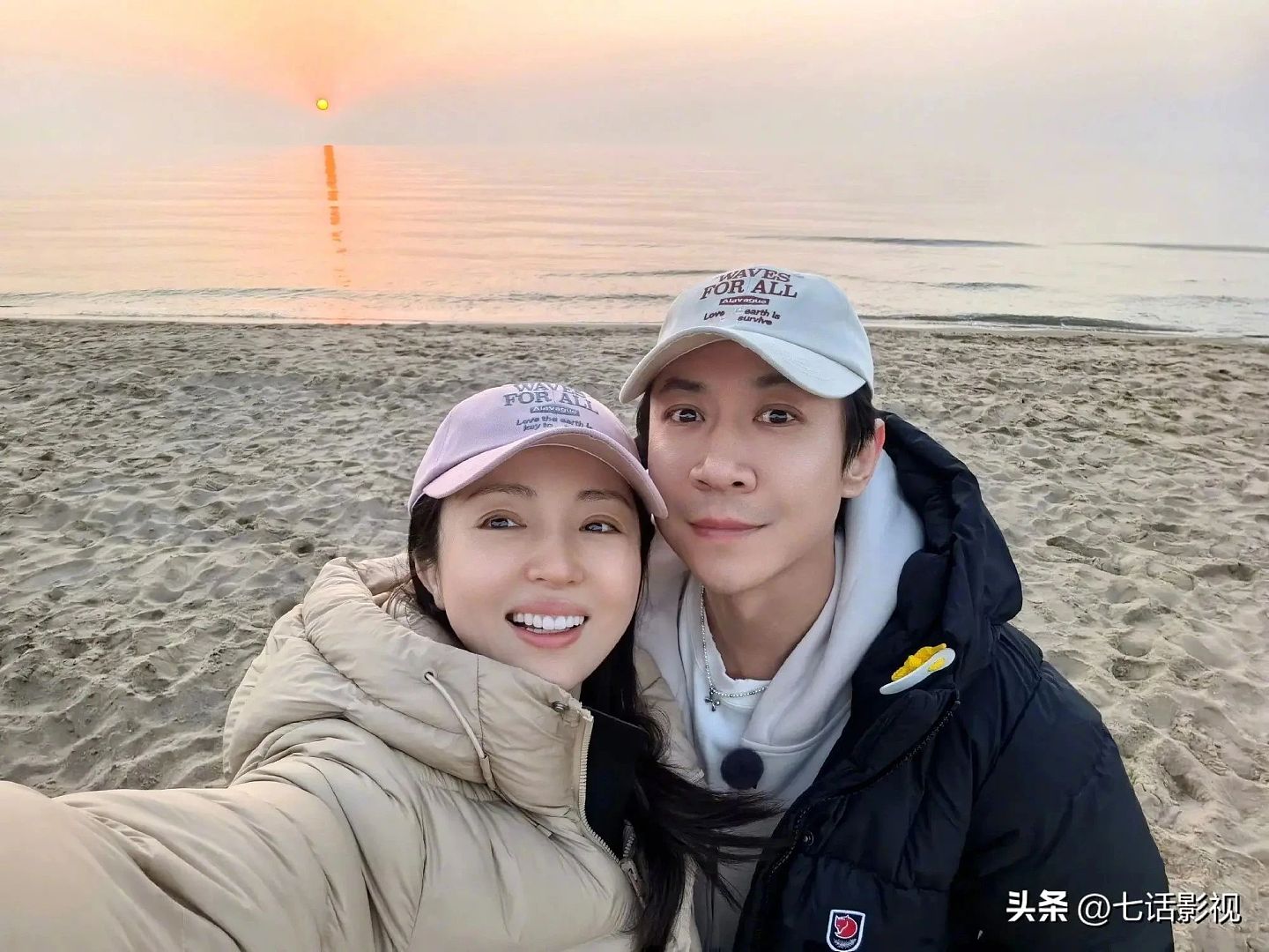 娱乐圈“爷孙恋”爆雷：相差50岁，钱也，色也（组图） - 43