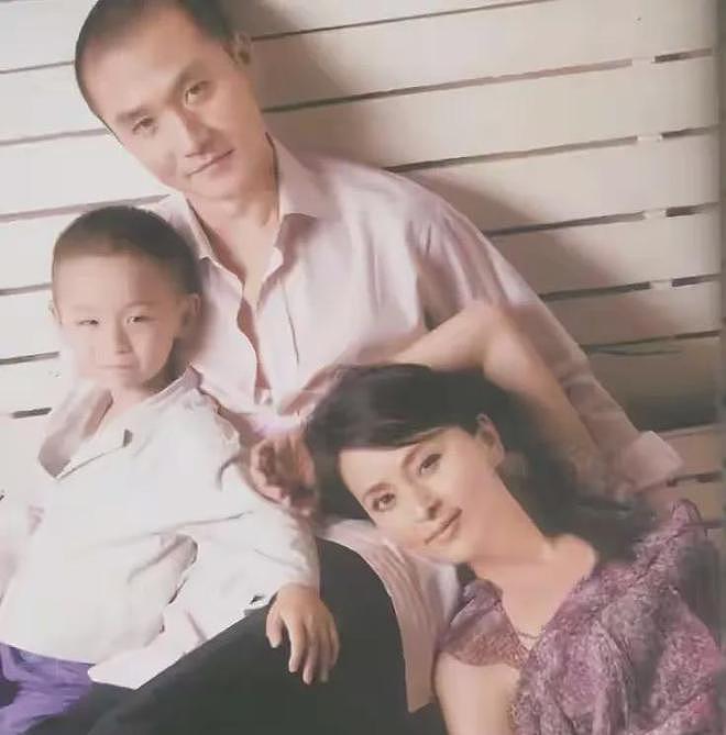 演员黄志忠：离婚后经常想儿子，53岁仍旧单身（组图） - 21