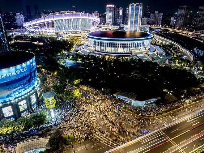 每一代年轻人的偶像都值得被热爱（组图） - 1