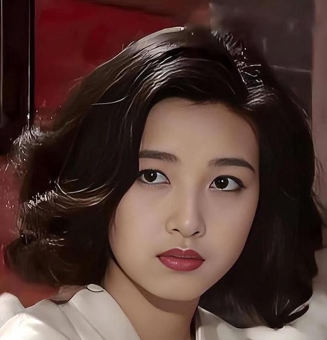 原来她是高曙光女儿，自己跟着妈妈江珊17年，却被异母弟弟继承千万家产（组图） - 5