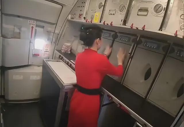 飞机上乘客摆餐被拒后续：飞3天投诉3人，真实意图曝光，更多乘务员爆料（组图） - 6
