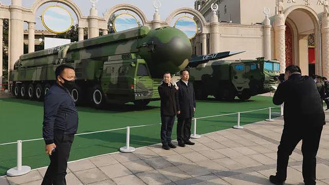 超级武器的全球竞争：普京称，这种速度为每秒两英里的导弹能将目标化为灰烬（组图） - 3