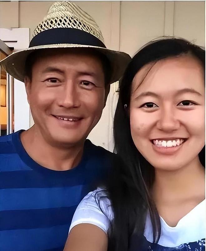 原来她是高曙光女儿，自己跟着妈妈江珊17年，却被异母弟弟继承千万家产（组图） - 27