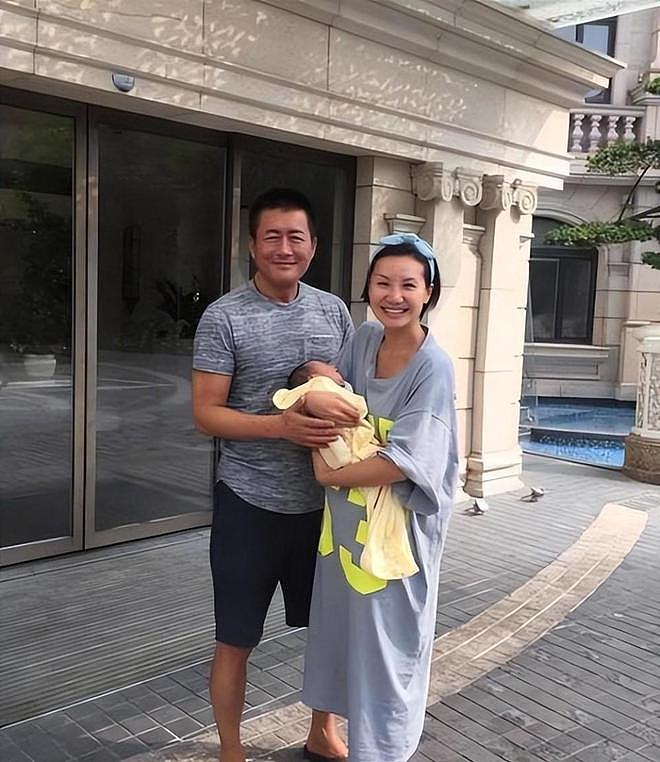 原来她是高曙光女儿，自己跟着妈妈江珊17年，却被异母弟弟继承千万家产（组图） - 23