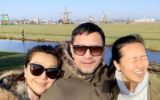 原来她是高曙光女儿，自己跟着妈妈江珊17年，却被异母弟弟继承千万家产（组图） - 11