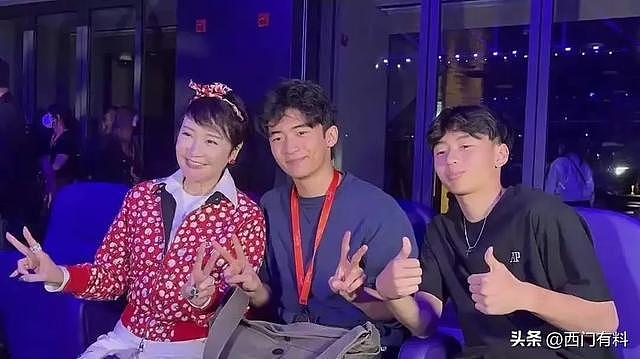 谢霆锋带大儿子迪拜度假，身高背影复制粘贴，儿子颜值被评没爸爸帅（组图） - 8