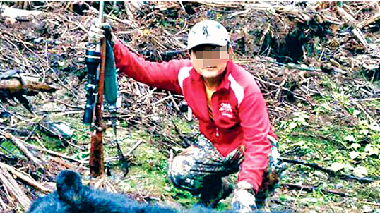 华人富豪想娶外甥女，遭表姐夫碎尸108块血溅豪宅！女友上百，死后5个孩子争家产...（组图） - 7