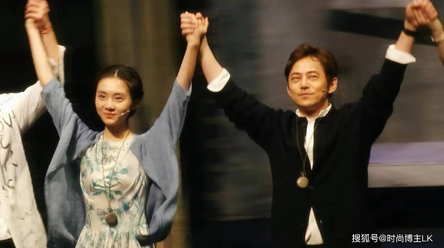 19岁黄多多美上热搜!气质比亲妈孙莉更胜一筹(组图) - 3