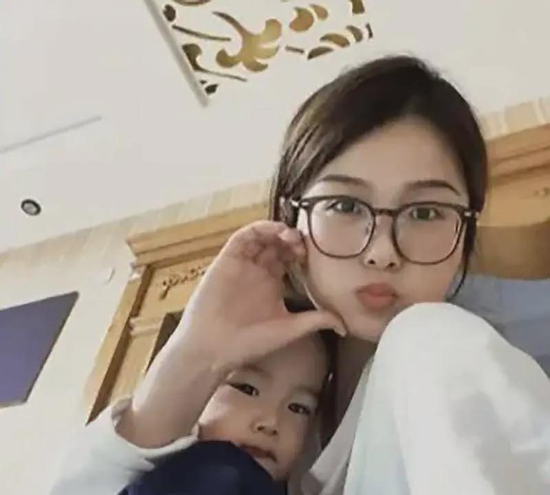 25岁河北女子被害后续：官媒提4大疑问，小三白丽影发声，杜淳妻子被吐槽（组图） - 4
