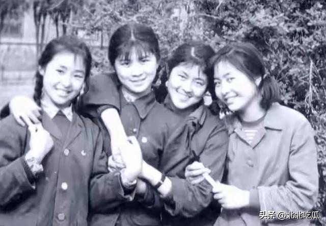 倪萍发几千字长文：蹭蹭迟蓬的流量，她曾经想成为陈冲一样的演员（组图） - 9