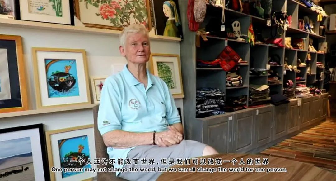 “英国不需要我”!80岁英国奶奶在成都住了17年,救了800多个中国家庭(组图) - 13