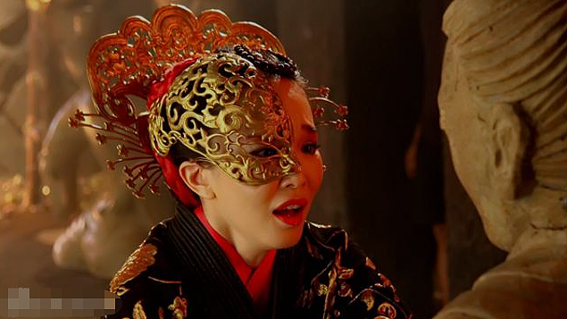 为入狱老公高龄产子？未成年爱上亿万富豪，谈11年不旺夫遭劈腿，又谈20年父女恋把老公熬成爷？（组图） - 27