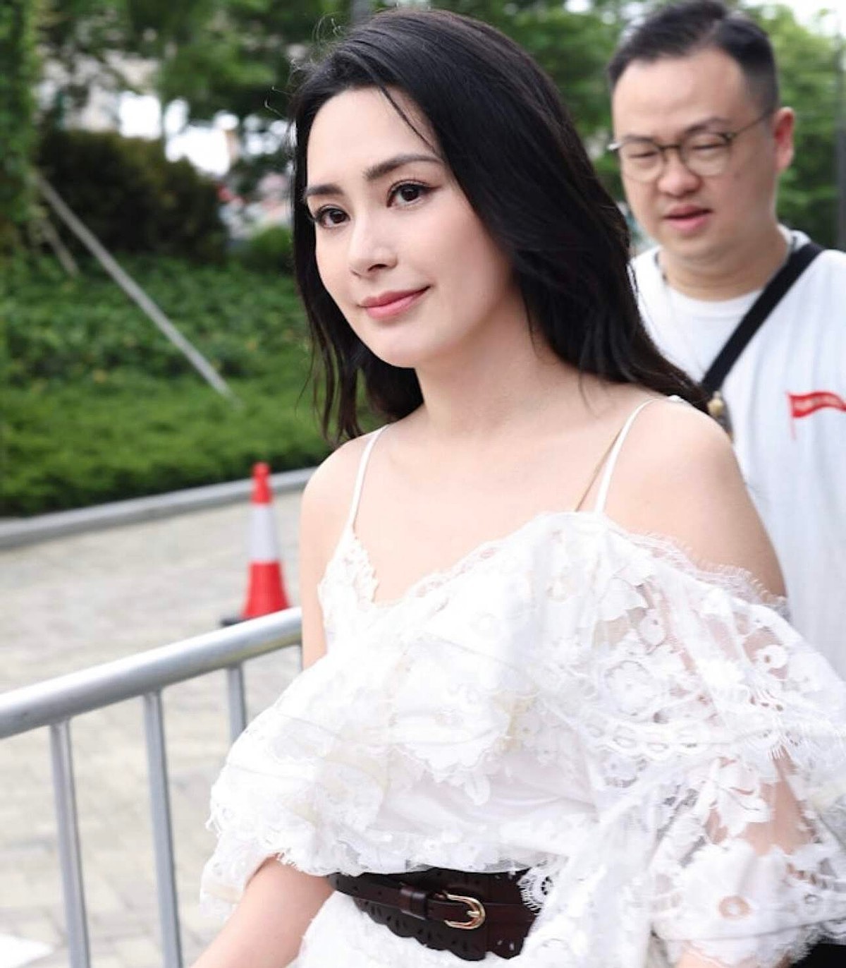 香港知名女星减肥成功晒事业线，住两千尺北京豪宅，是隐形富婆（组图） - 11