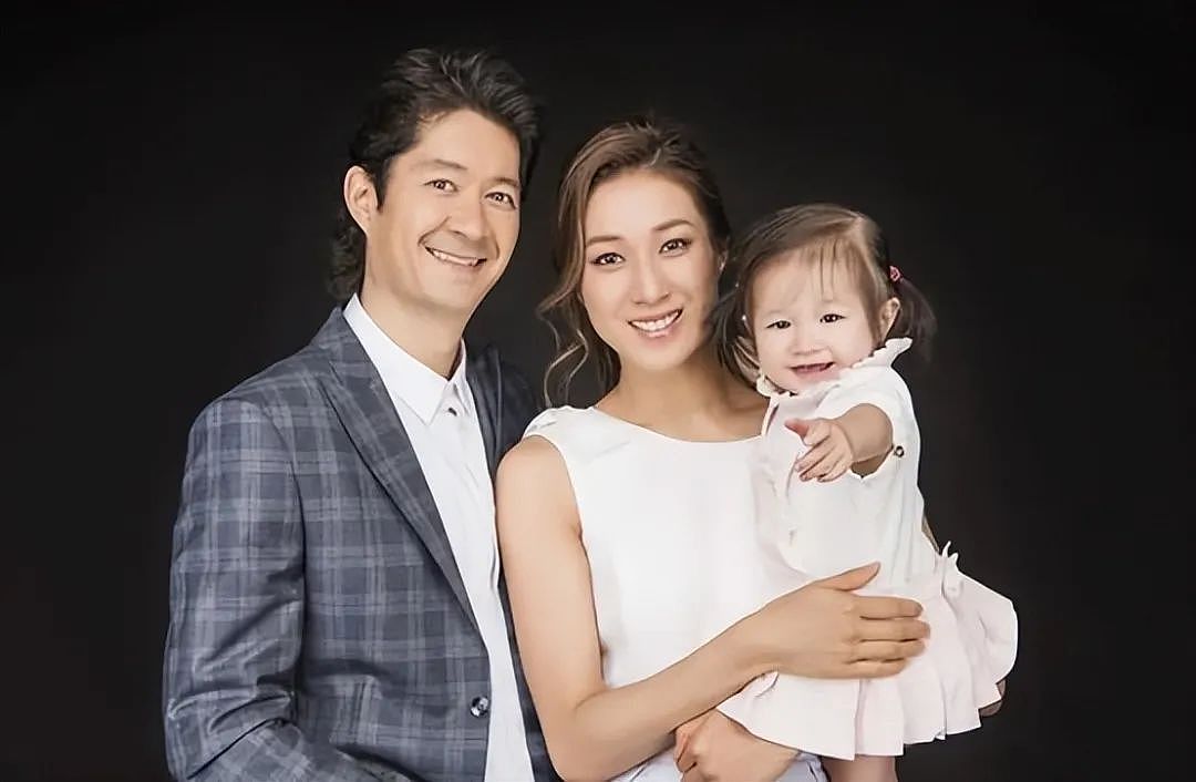 TVB前当家花旦秀幸福，意外暴露婚姻危机？自曝主动追求老公（组图） - 1