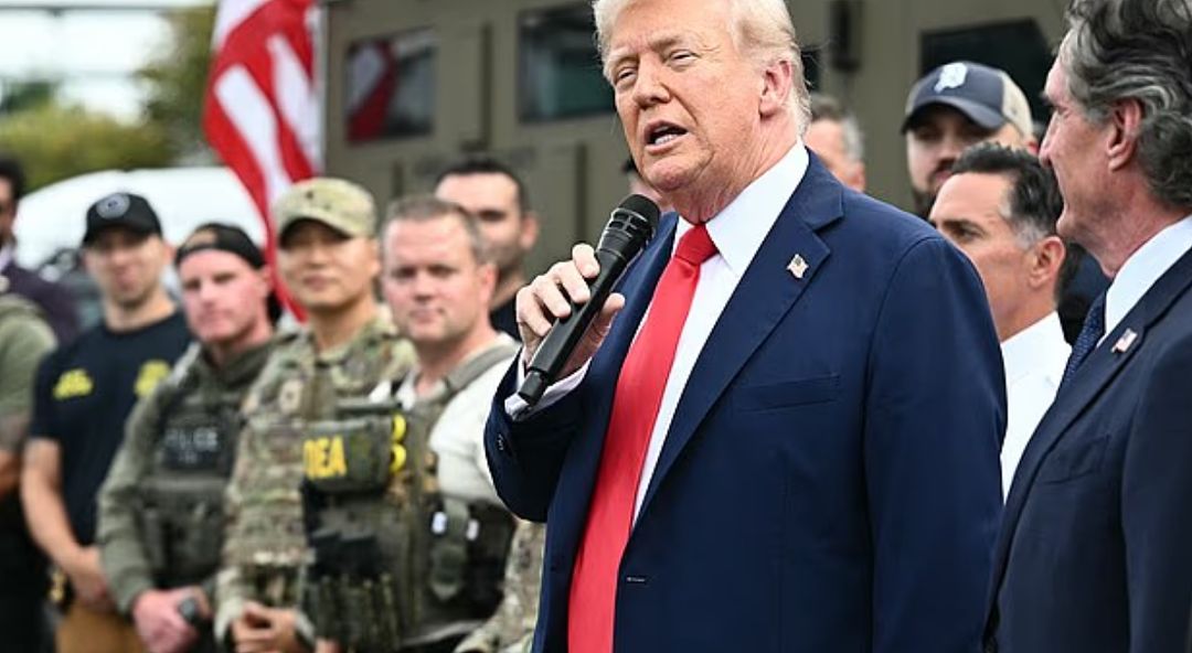 川普：“将派兵进驻纽约！”危险又脏乱 是联邦行动的下一目标！华盛顿军事升级，街上都是携枪军队！（组图） - 6
