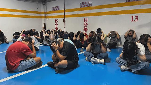 演练、假血与模拟导弹：台湾演练如何准备应对中国大陆的进攻（组图） - 12