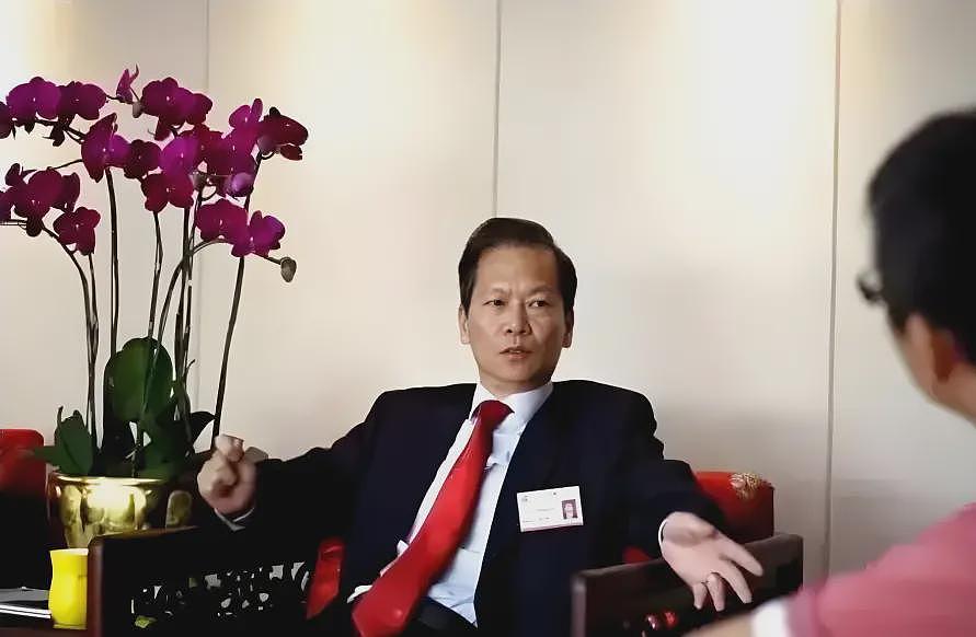 巨亏13亿被曝光，卖豪宅还债的大佬，又多了一个（组图） - 2
