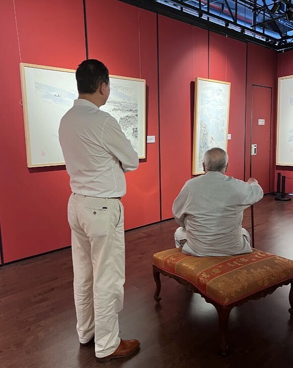 87岁的范曾也没想到，娶小自己50岁少妻的他，已然成了一个笑话（组图） - 26