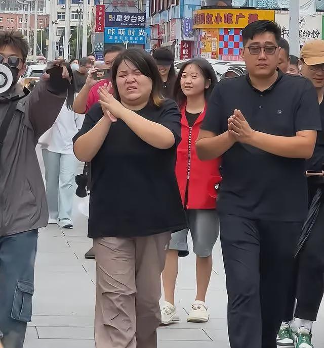 抽象赛道，挤满了复出的劣迹网红（组图） - 1