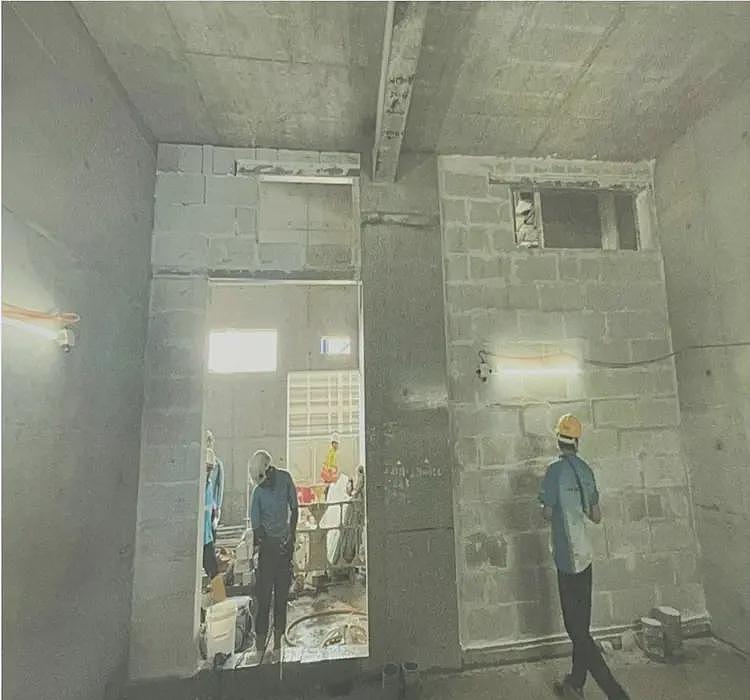 继“山寨水”事件引发特首震怒,并责令严查之后!内地砖冒充德国砖,出现在20.49亿港铁工程(组图) - 5