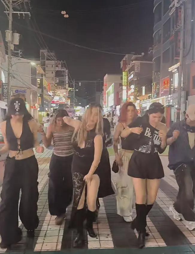 李国庆继女发文，本人身材火辣作风大胆，认识欧阳娜娜圈子很广（组图） - 13