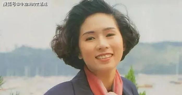 王晶曝周星驰不婚的瓜,罗慧娟主动求婚被星爷拒了(组图) - 6