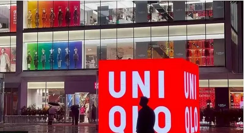 比新疆棉炸裂！又一外企“辱华”，48小时损失亿万，痛失中国市场（组图） - 11