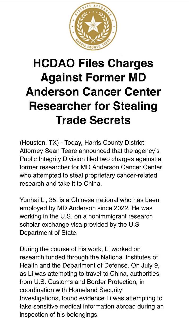 中国学者疑窃美乳癌研究成果！德州机场当场被捕（组图） - 2