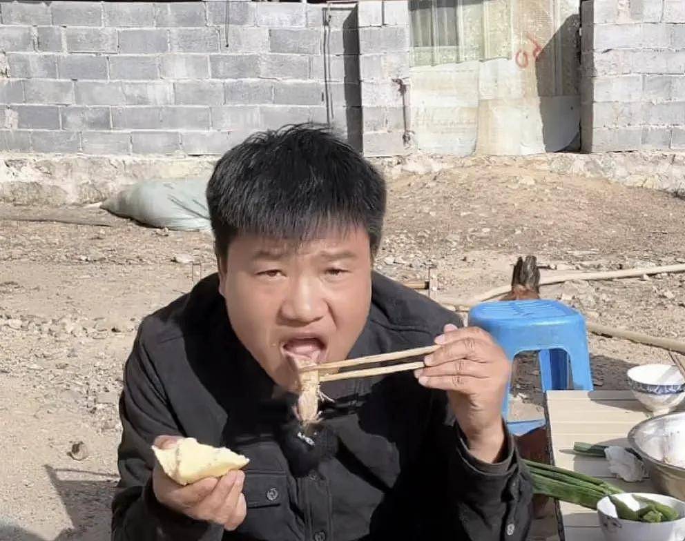 反诈老陈终究是输了，直播间刚开播就被封，认错喊话嘎子高抬贵手（组图） - 12