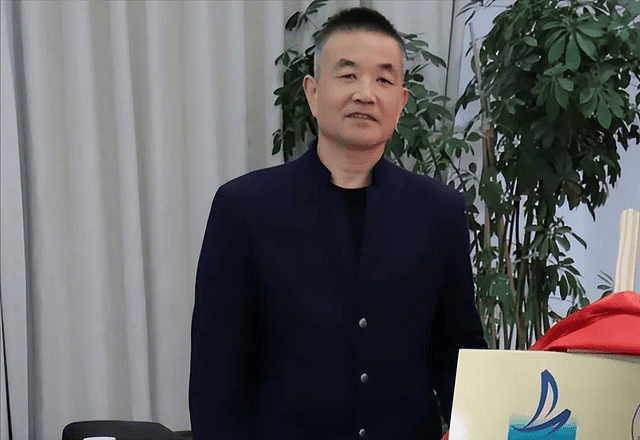 安徽富豪尹正龙去世,享年60岁,8天前还好好的,身价上亿(组图) - 2