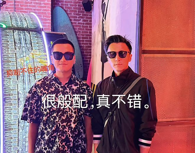 Lucas给谢霆锋拍照，父子俩硬帅看呆路人，和儿子走路与王菲不同（组图） - 4