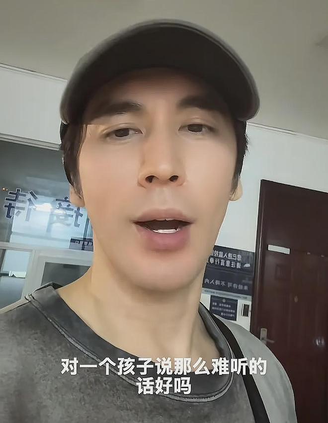张伦硕声援风波升级！把抵制毒贩模糊成网暴，钟丽缇评论区沦陷（组图） - 5