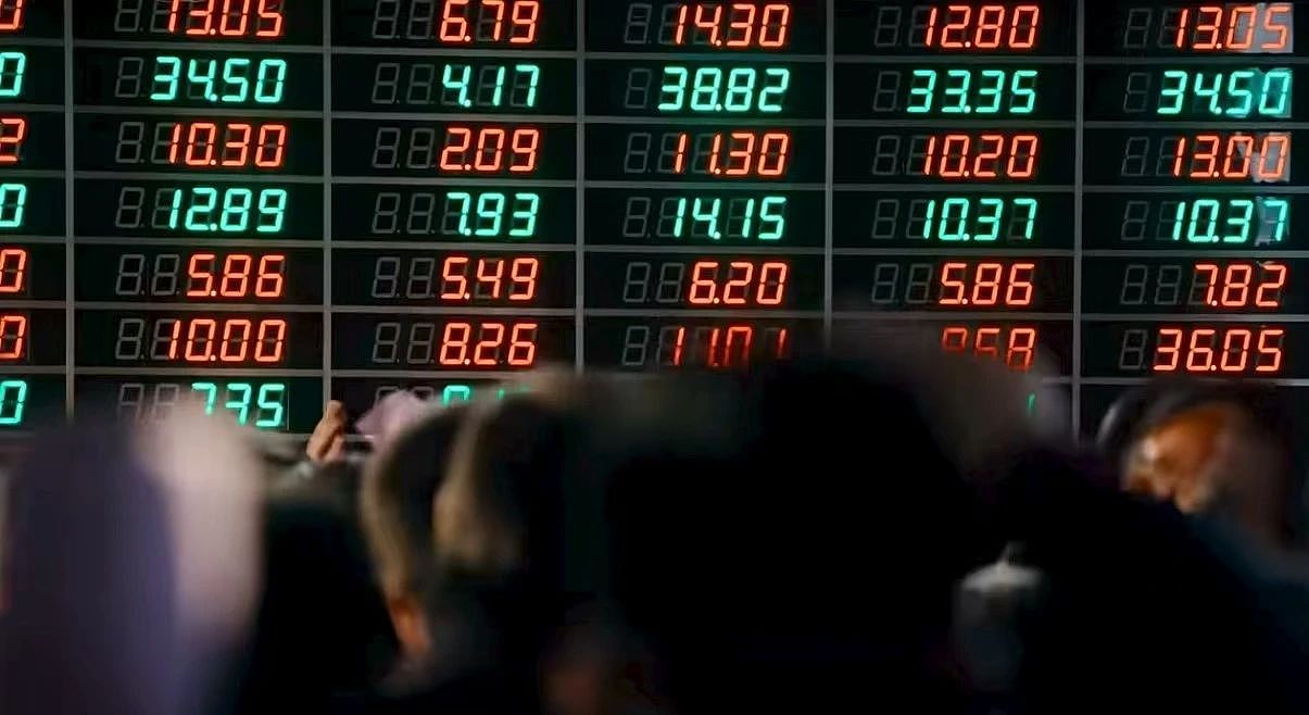 A股大涨创10年新高，普通人进场来得及吗？（组图） - 1