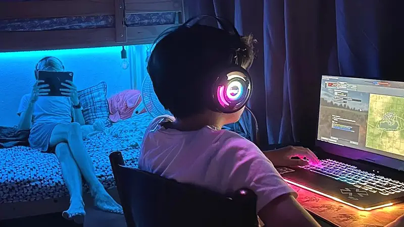澳洲大批孩子半夜2点不睡，只为抢这个，连家长都参与了（组图） - 14