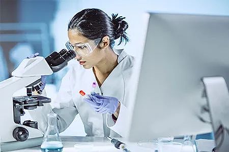 澳洲留学生哭了！2025澳洲大学最难读专业排名揭晓：会计精算都不配？医学跌出前 2，第一太意外！（组图） - 12