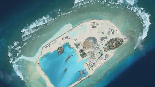 外媒:越南南沙建岛低调超车中国,南海造岛竞赛风云再起(组图) - 1