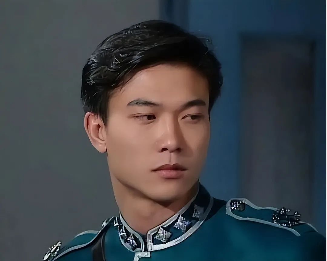香港知名男星瘦成皮包骨，曾被疑得重病，自曝十年无性生活（组图） - 1