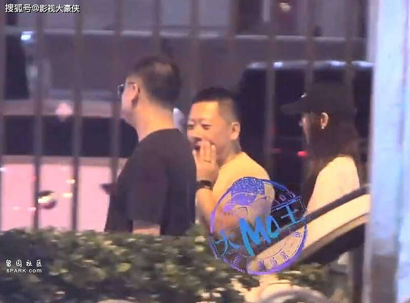 童瑶结婚不到六年，被拍深夜与男子动作亲密（组图） - 2