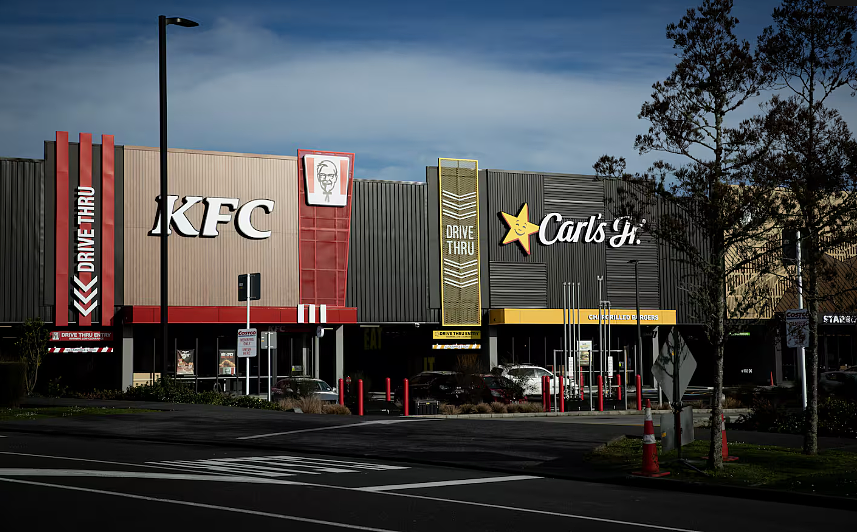 奥克兰CBD商铺13%闲置,宜家、Westgate商圈抢滩开业;新西兰总理亲访亚超;“我能找到你家”,车牌信息泄露(组图) - 13